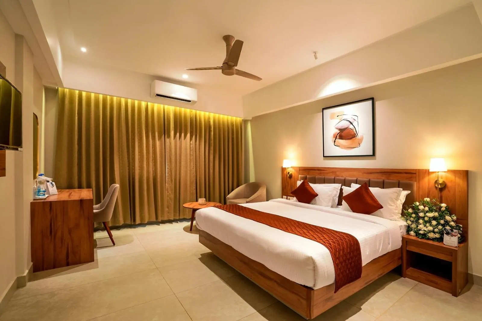 Hotel Grand Aria Ettumanoor